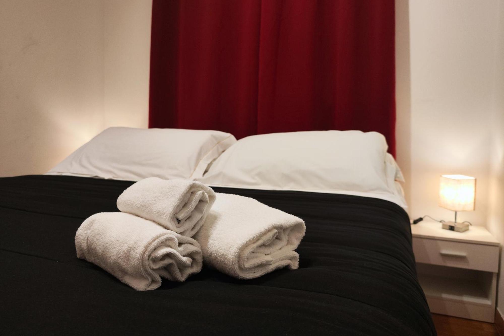 Rotolo Suite 403 Catania Luaran gambar