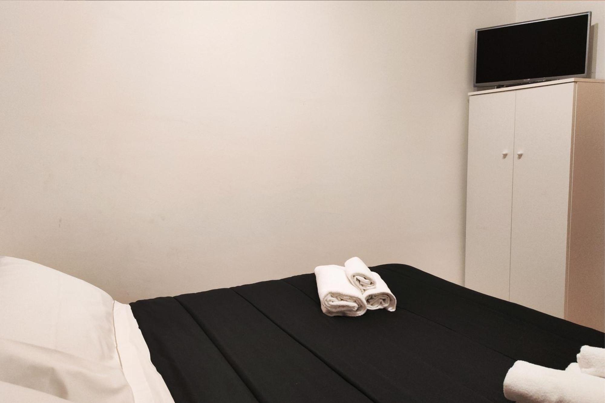 Rotolo Suite 403 Catania Luaran gambar